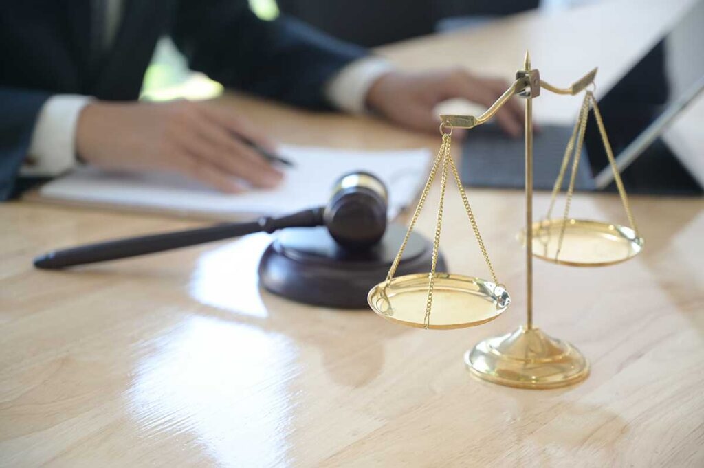 Asistencia Legal para Personas y Organizaciones